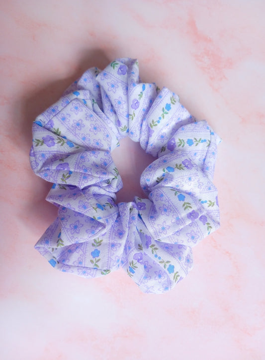 Vintage Floral Large Scrunchie