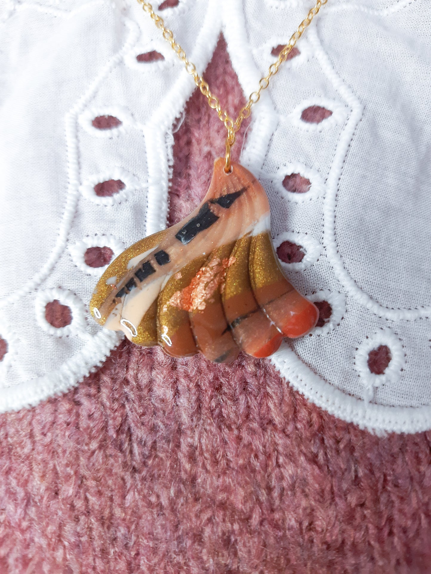 Art Deco Wavy Fan Polymerclay Necklace