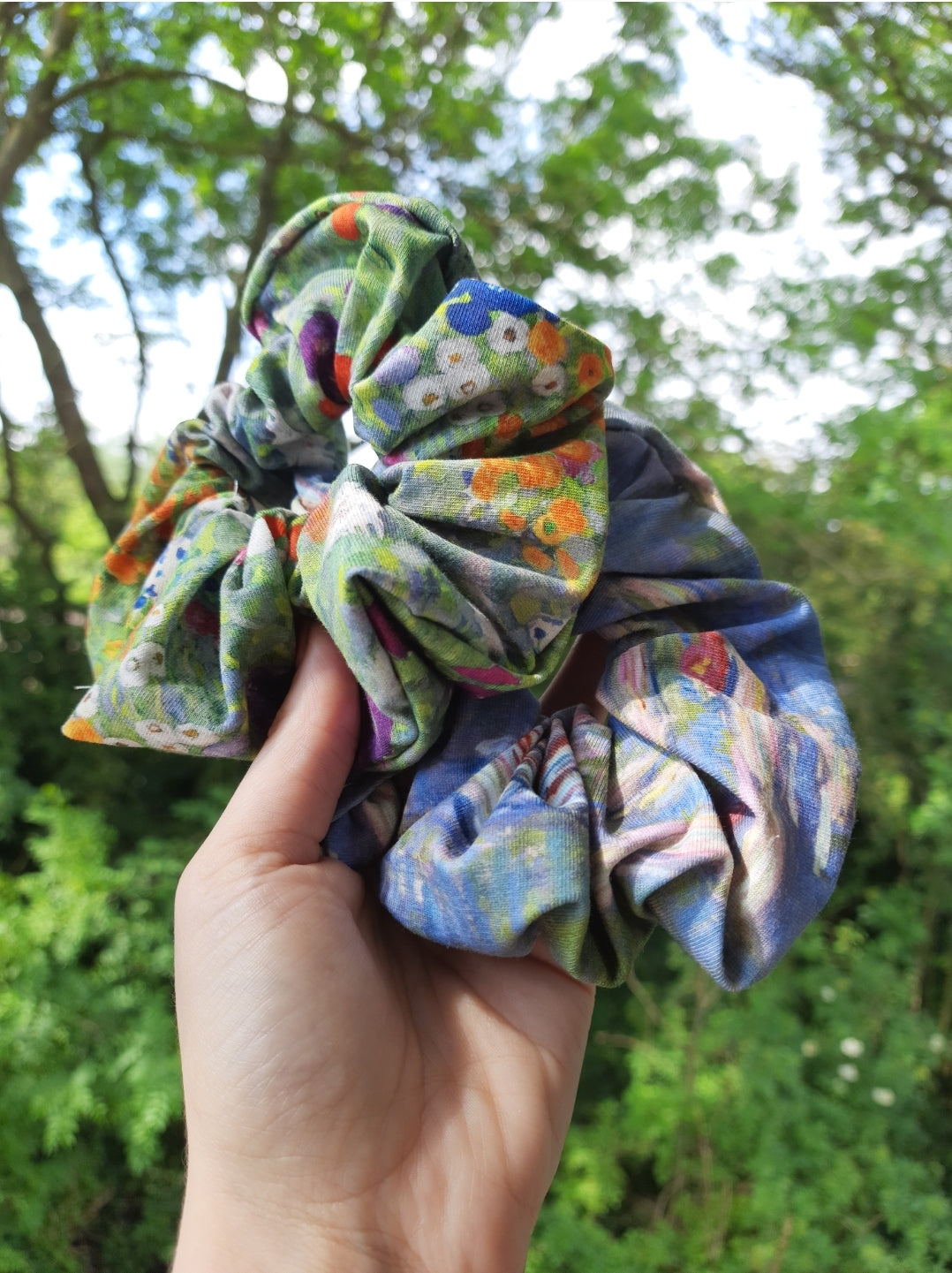 Super Large Artists Large Scrunchie