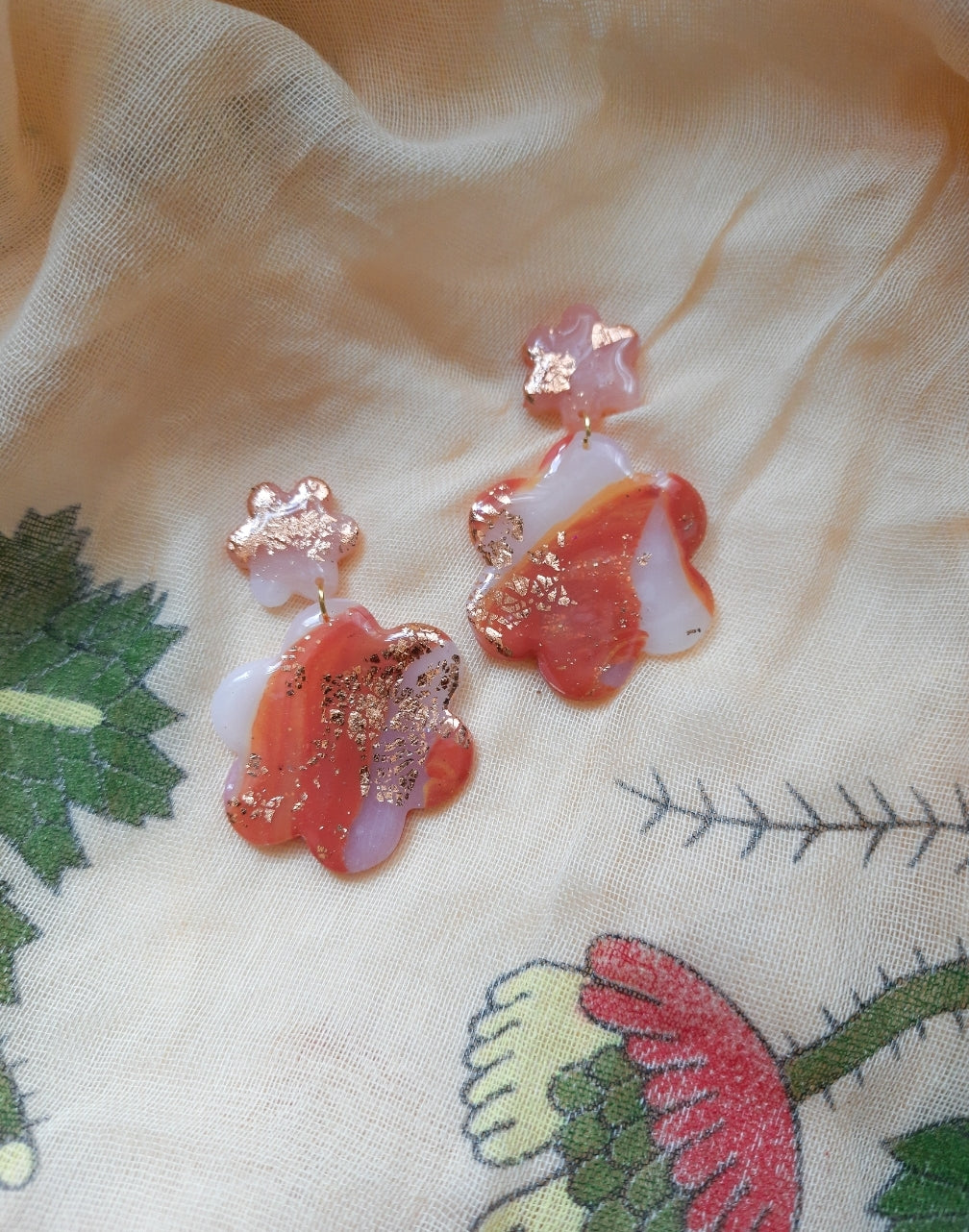 Caramel Swirl Flower Power Earrings